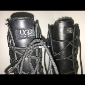 UGG | Atlason Women 1017433